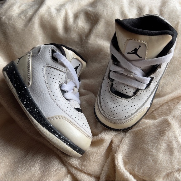 JORDAN Children Baby Toddler Black White Sneaker Shoes Size 5C ( UNISEX ) - Picture 10 of 10